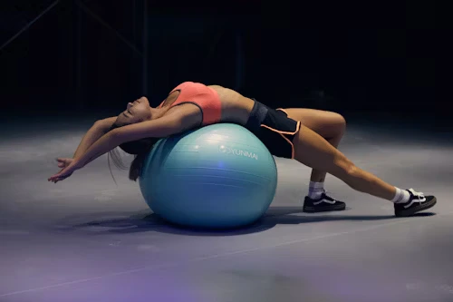 Sesión de yoga avanzado